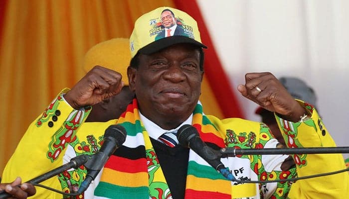 Zimbabwe's ruling party wins majority seats in parliament