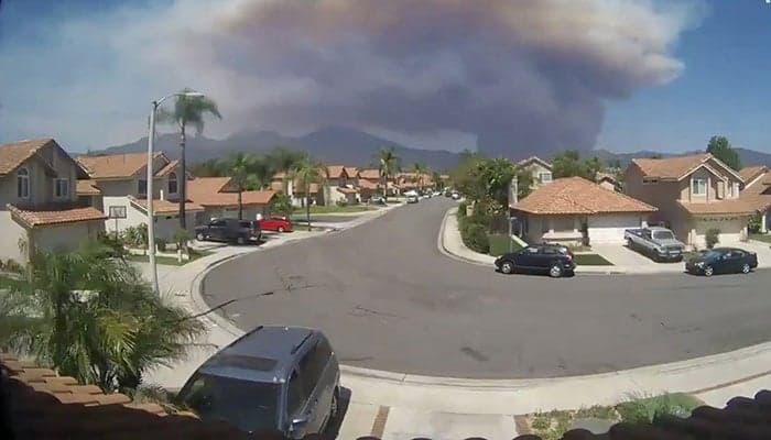 More than 100 large wildfires in US as new blazes erupt