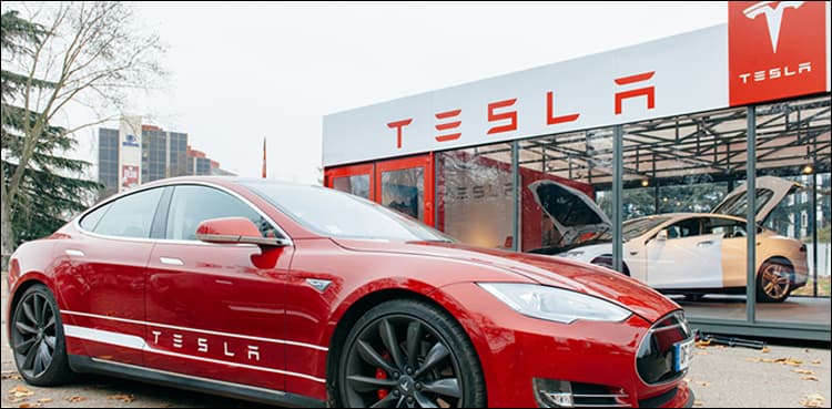 Tesla to add city navigation feature to software in China