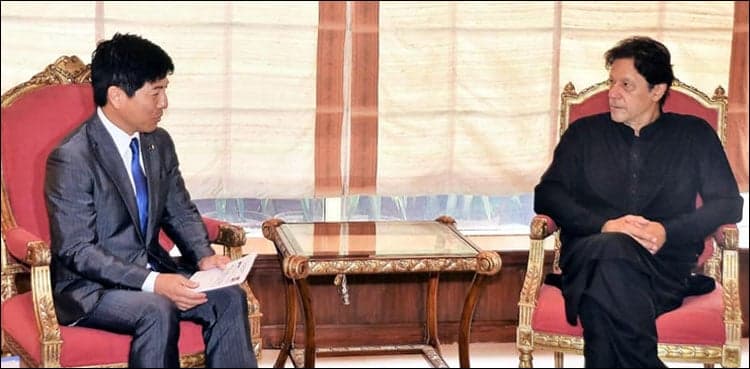 PM Imran agrees to expand bilateral cooperation with Japan
