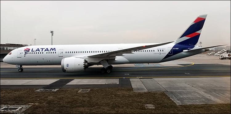 Three planes make emergency landings in South America over bomb threats