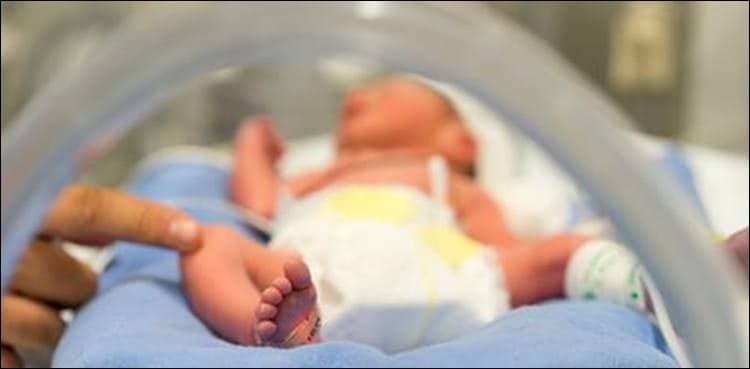 Infant tests positive for coronavirus in UK