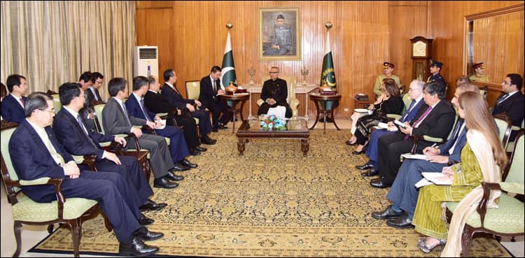 President reaffirms Pakistan's desire to improve ties with China, Saudi Arabia