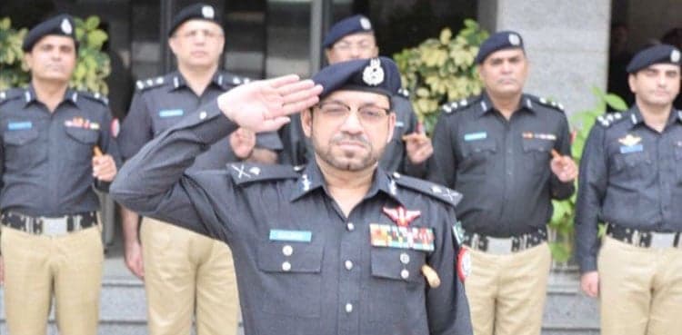 Dr Kaleem Imam takes charge as New Sindh IG