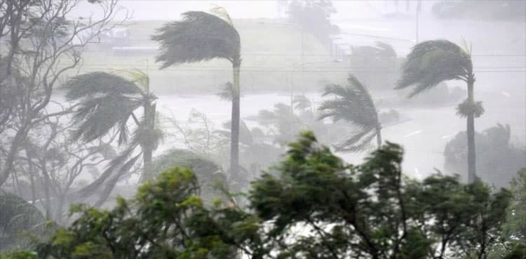 Typhoon pounds remote Philippine island group near Taiwan