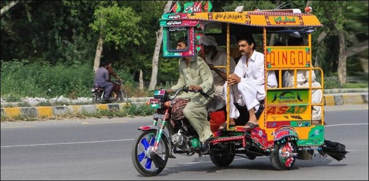 Qingqi rickshaws allowed to operate at six routes in Karachi