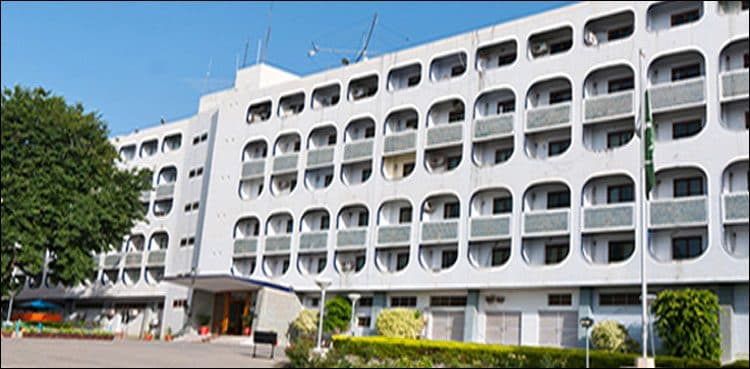Interior Ministry orders 18 INGOs to leave Pakistan within 60 days