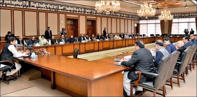 Strategy being excogitated to pay media's outstanding dues: Imran Khan