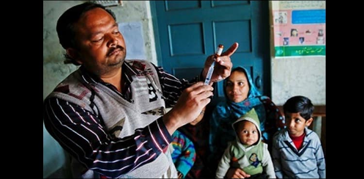 Health minister affirms to strengthen immunisation programme