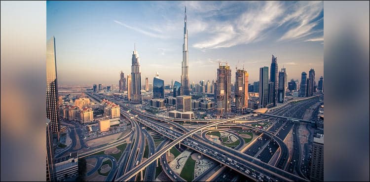 '1,115 Pakistanis have their assets in UAE,' SC told
