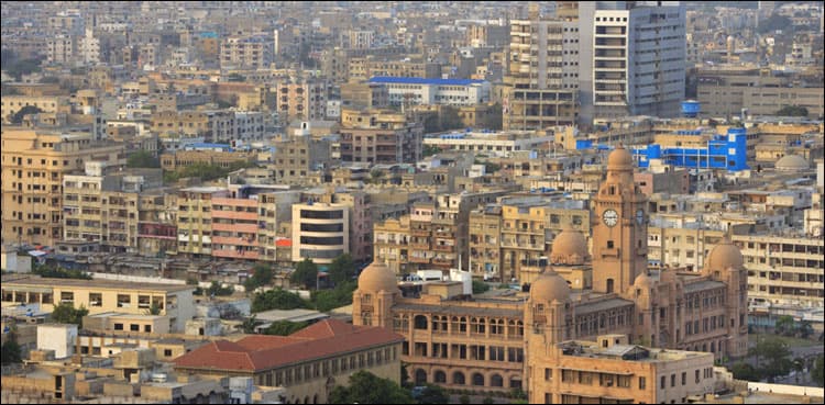 Saddar tops as 230 coronavirus cases reported in Karachi