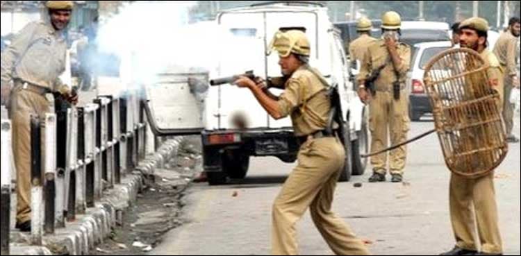 Indian troops martyr 28 Kashmiris in June