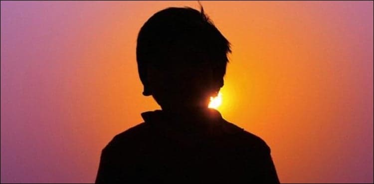 Karachi schoolkid mysteriously drops dead during recess