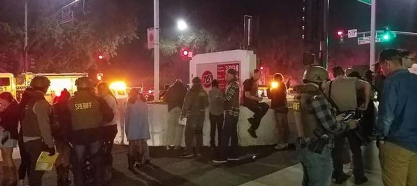 Gunman among 13 dead in US bar shooting