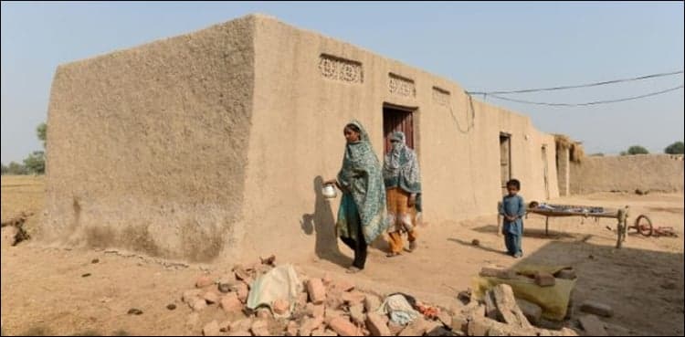 Women's fight for toilets in country's rural areas