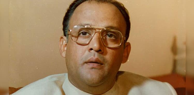Indian police file rape case against Bollywood actor Alok Nath
