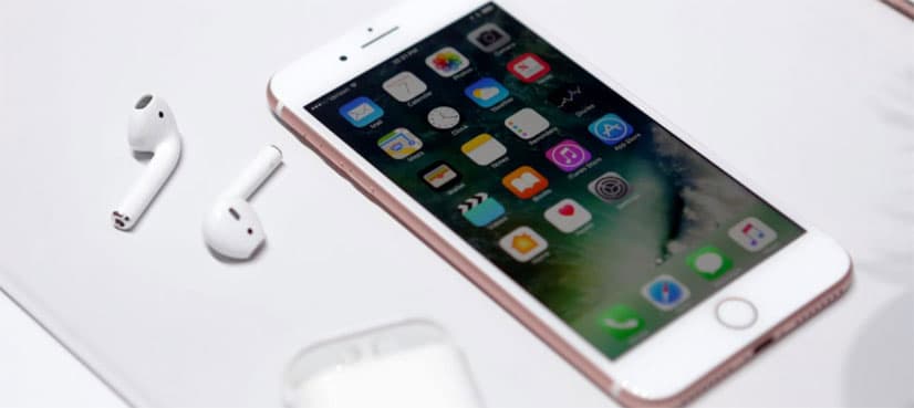 Apple's iPhone data goes the way of its headphone jacks