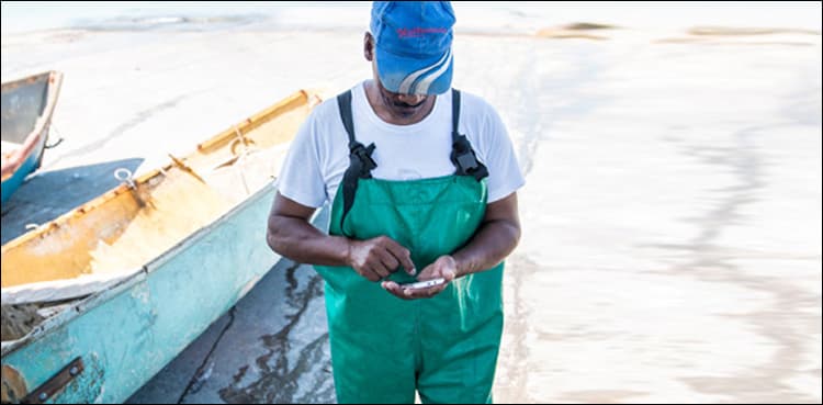 Mobile App launched to extend emergency help to fishermen in sea