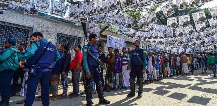 12 killed in Bangladesh election day violence