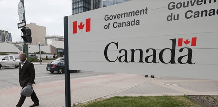 Canada desperately looking to fill 430,000 vacant jobs
