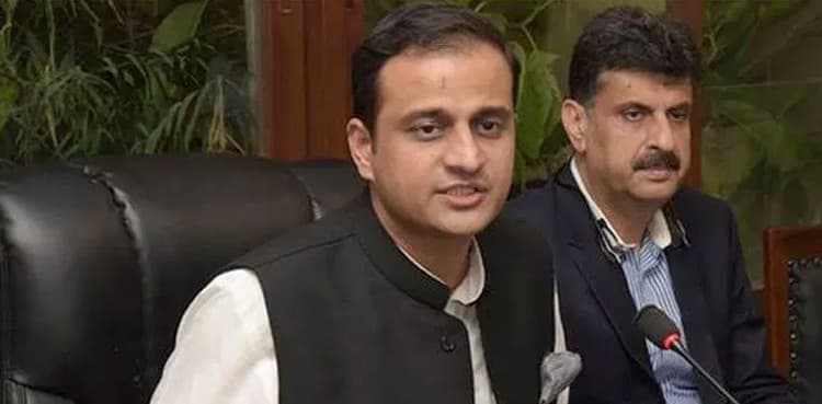 Coronavirus patients not shifted to hospitals forcefully in Sindh: Murtaza Wahab