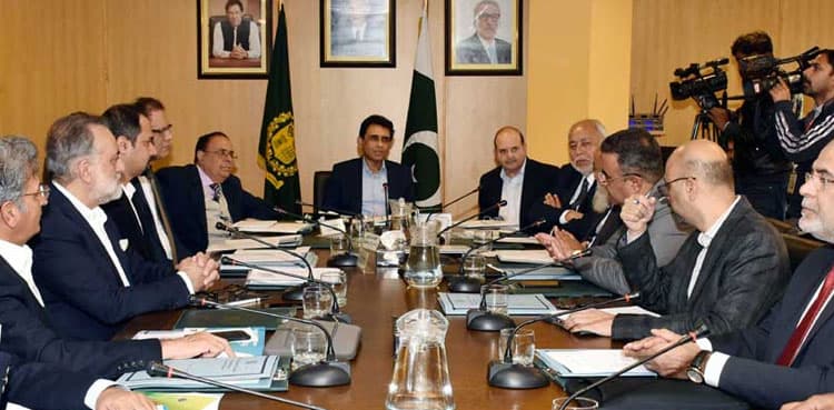 Digitalizing Pakistan top priority of PTI govt: minister