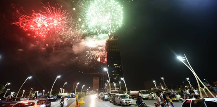 Karachi: Police announces traffic plan for New Year night