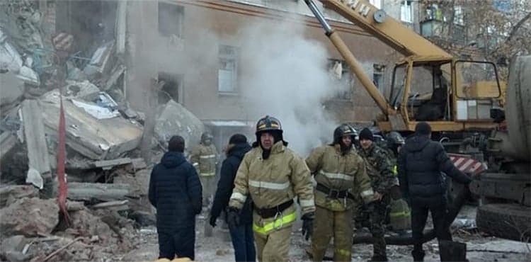 Apartment block blast kills three in Russia