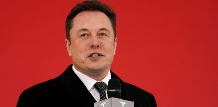 Tesla seen forecasting first-quarter loss after Musk warning