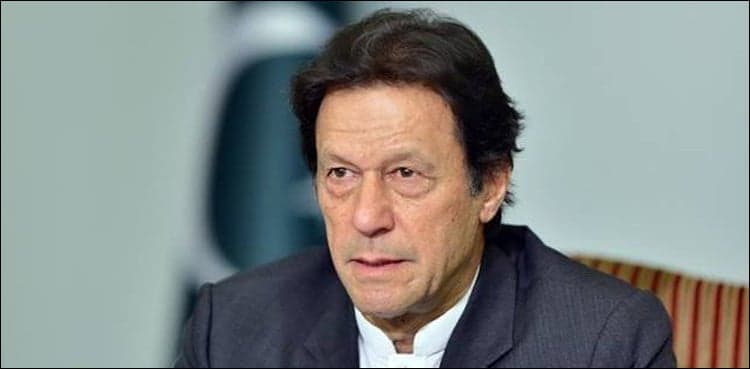 PM Imran Khan orders crackdown against companies selling dollar above market rate