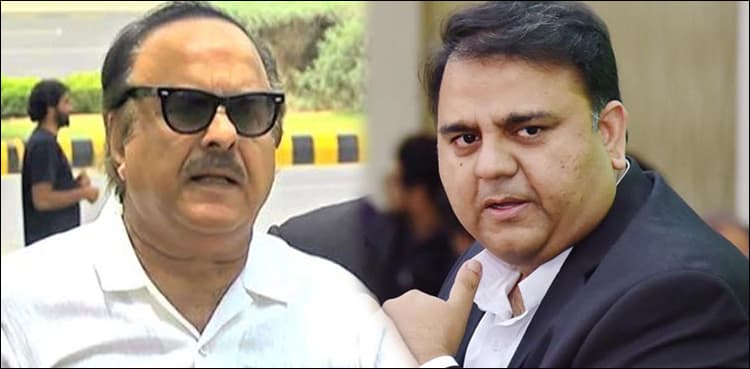 Fawad responds to Naeemul Haq by tweeting Ghalib's couplet