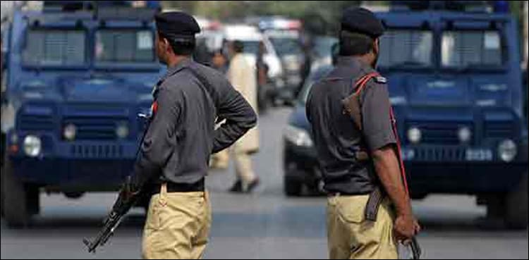 Policeman wounded in firing incident in Karachi