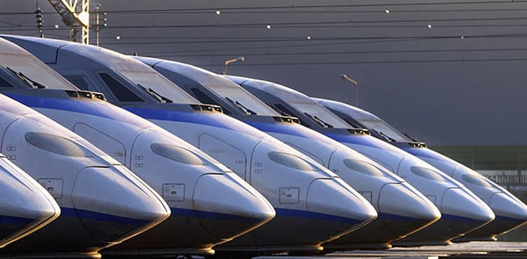 Malaysia, China agree to resume railway project after slashing cost