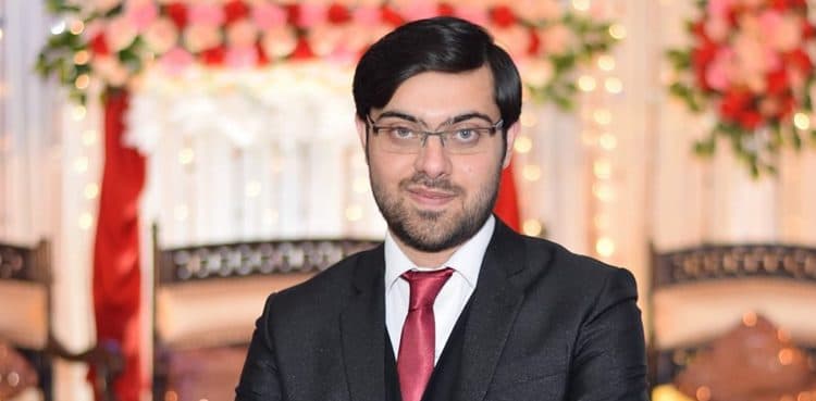 Khyber Medical College student commits suicide