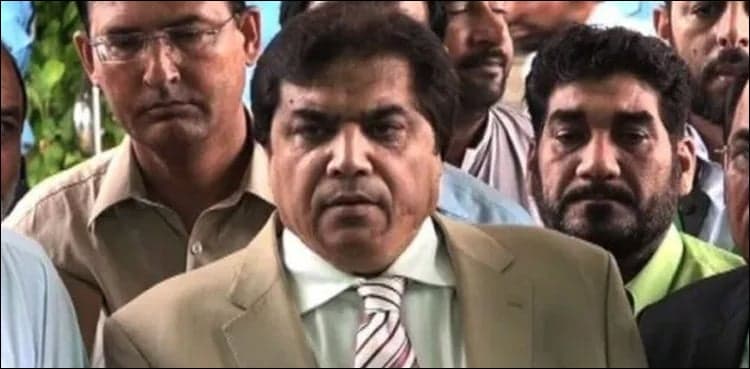 Hanif Abbasi shifted to CCU as his health worsens 