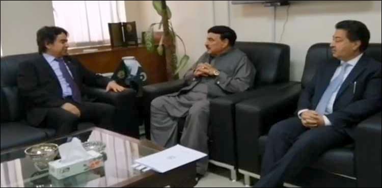 Rasheed seeks Turkey’s experience for up gradation of Pakistan railways