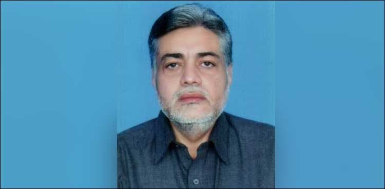 Samsam Bukhari takes oath as Punjab information minister