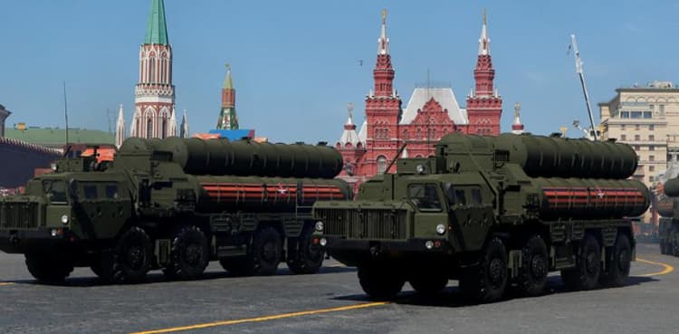 Turkey and US head for showdown over missile contracts