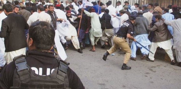 Karachi: Teachers announce to boycott of classes on Friday