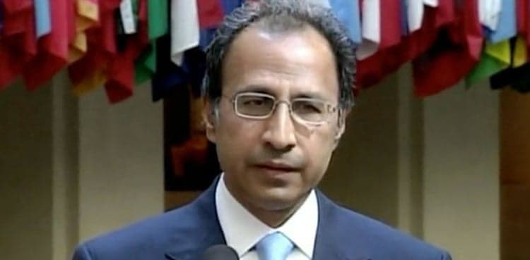 Hafeez Shaikh directs to issue sales tax refund bonds to claimants