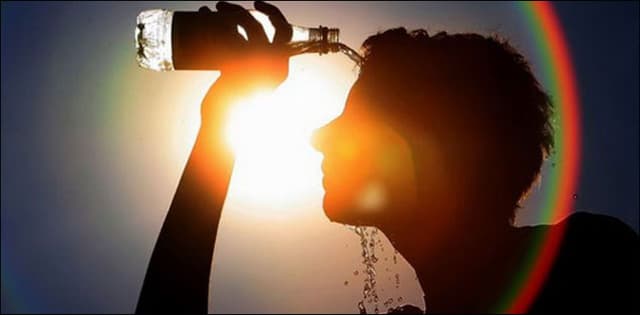 Heatwave sizzles country, mercury soars to 46 Celsius in Dadu