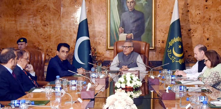 Research in IT field key to socio-economic development in country: President Alvi