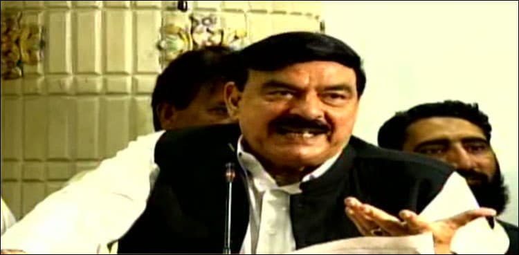 240 million Muslims in India are looking towards Pakistan, says Rasheed