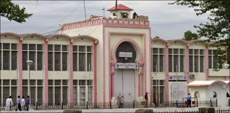 Two inmates of Adiala jail die under mysterious circumstances