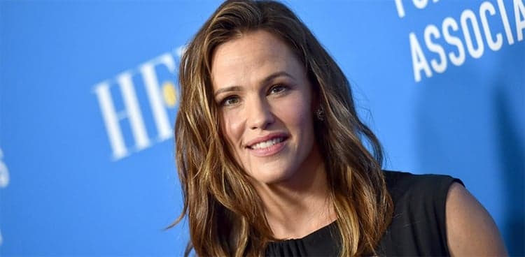 Jennifer Garner leads People magazine's beautiful list