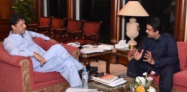 PM Imran approves Rs100 billion ‘Kamyab Jawan Program’