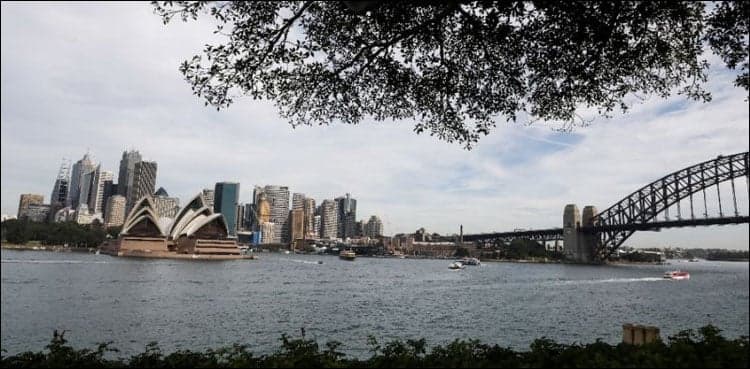 Sydney imposes first water restrictions in decade