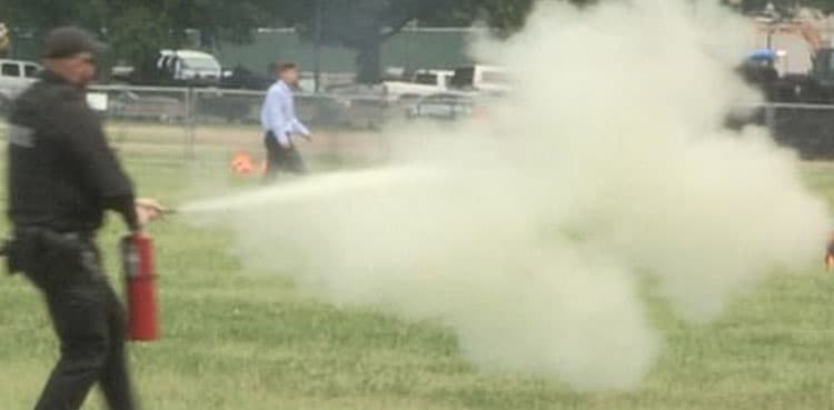 Man who set himself on fire near White House has died
