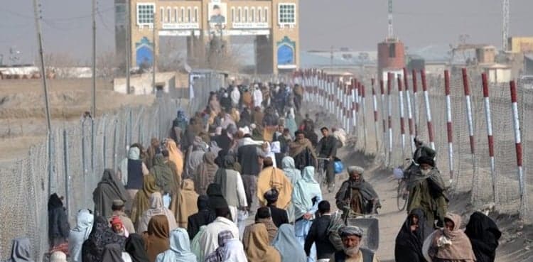 Govt has no plans to extend stay of Afghan refugees in Pakistan: Yousafzai