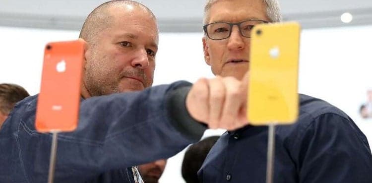Design chief departure adds to uncertainty at Apple